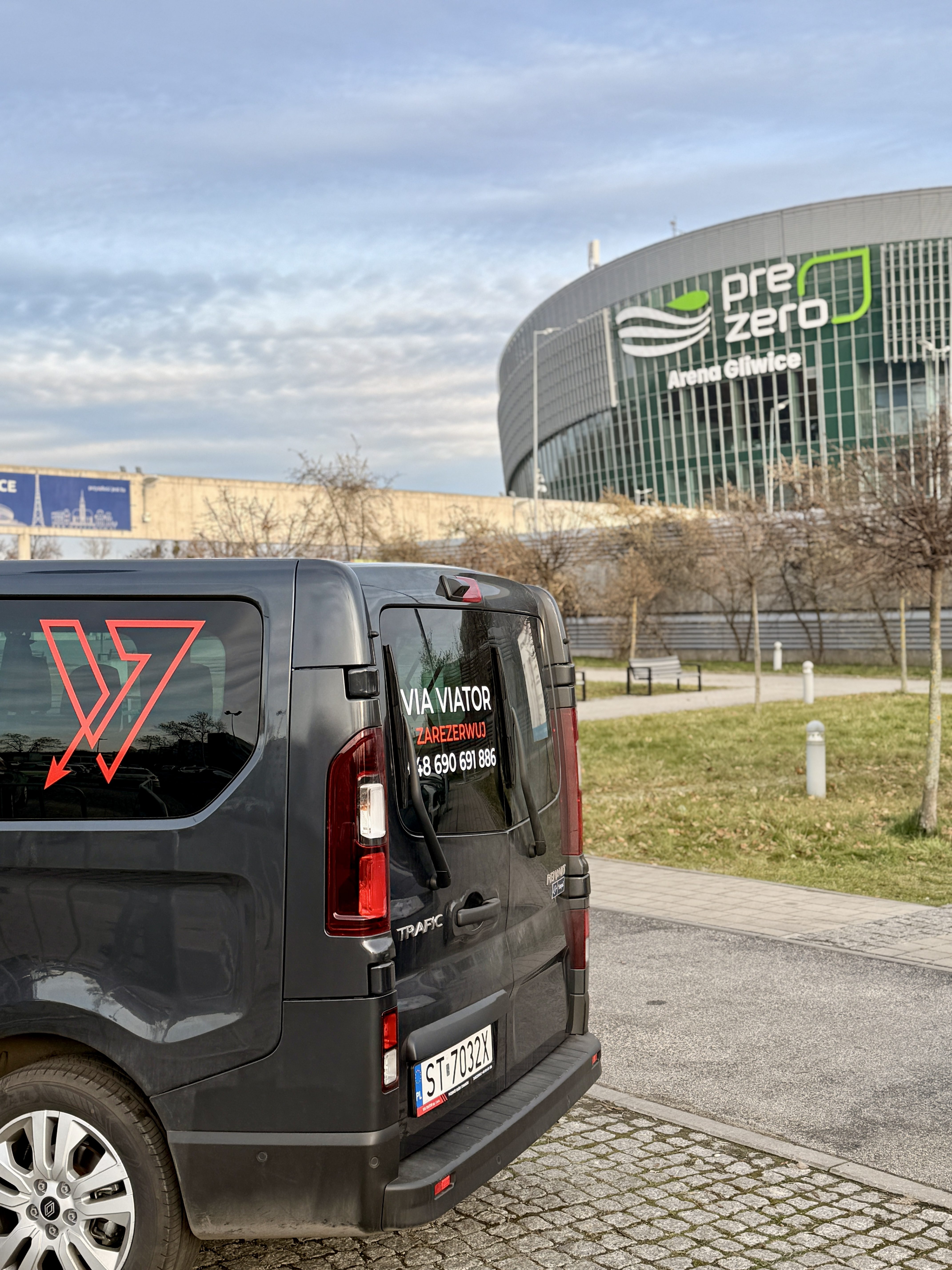 Via Viator — Renault Trafic